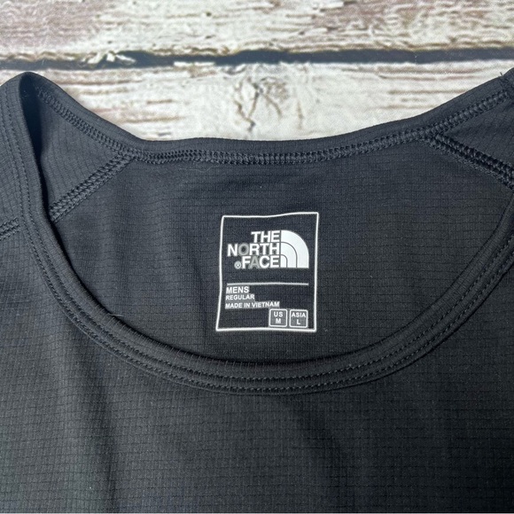 The North Face Black Tee Size M - Picture 2 of 8